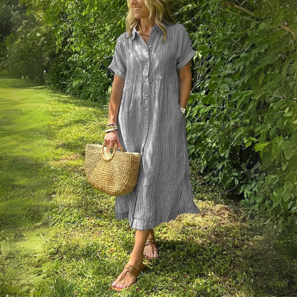 Amila | Vestido Elegante a Rayas